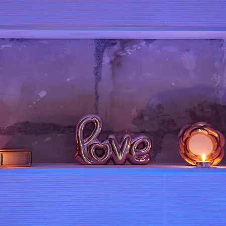 La Plume D'amour- Au Coeur Du Vieux