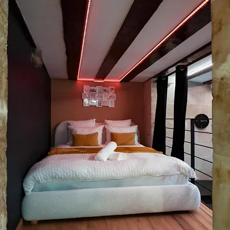 Lejlighed La Plume D'amour- Au Coeur Du Vieux *